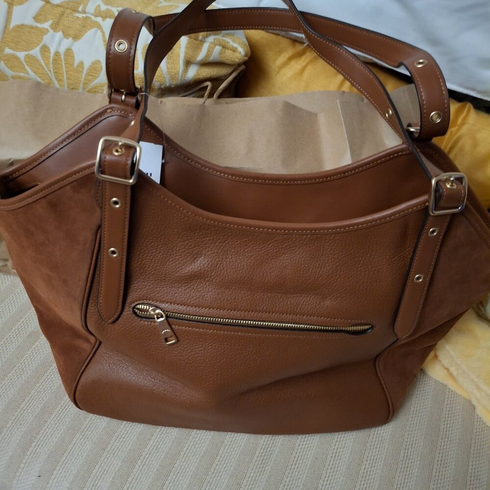 Dooney & Bourke NWT
